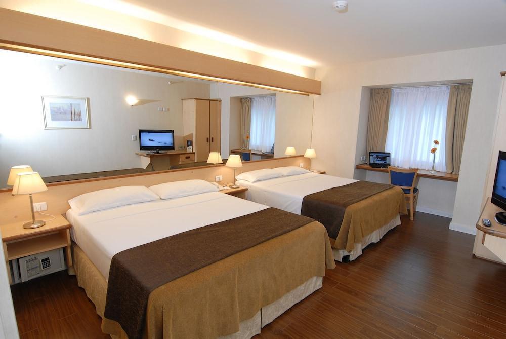 Hotel Aeroparque Inn & Suites Buenos Aires Exteriér fotografie
