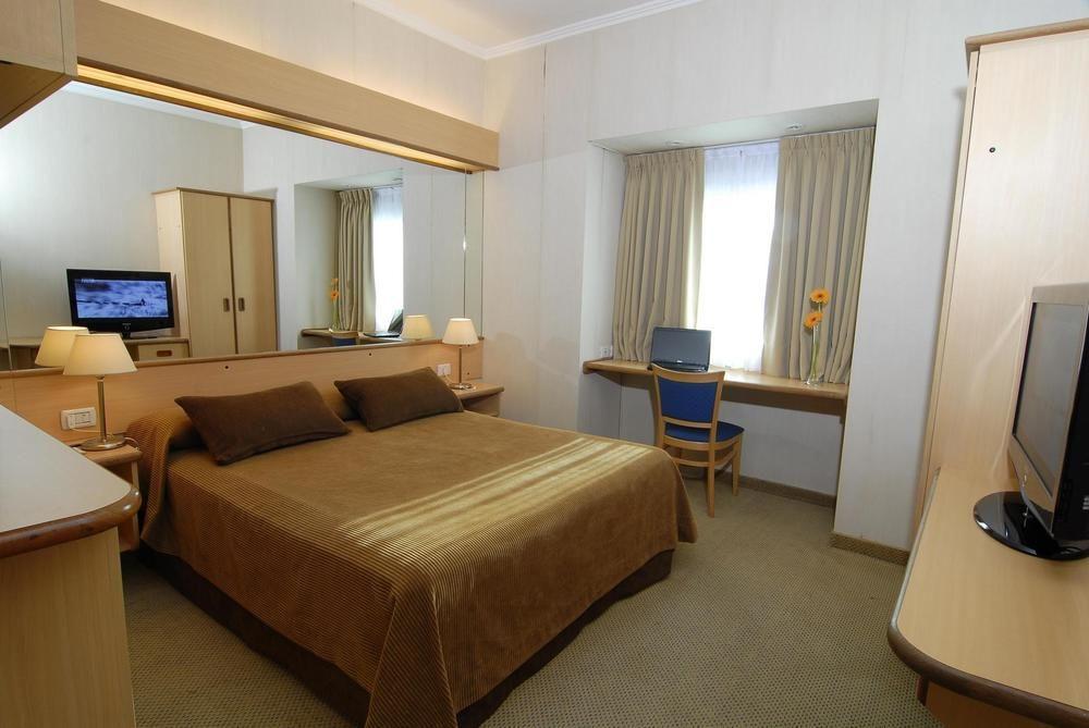 Hotel Aeroparque Inn & Suites Buenos Aires Exteriér fotografie